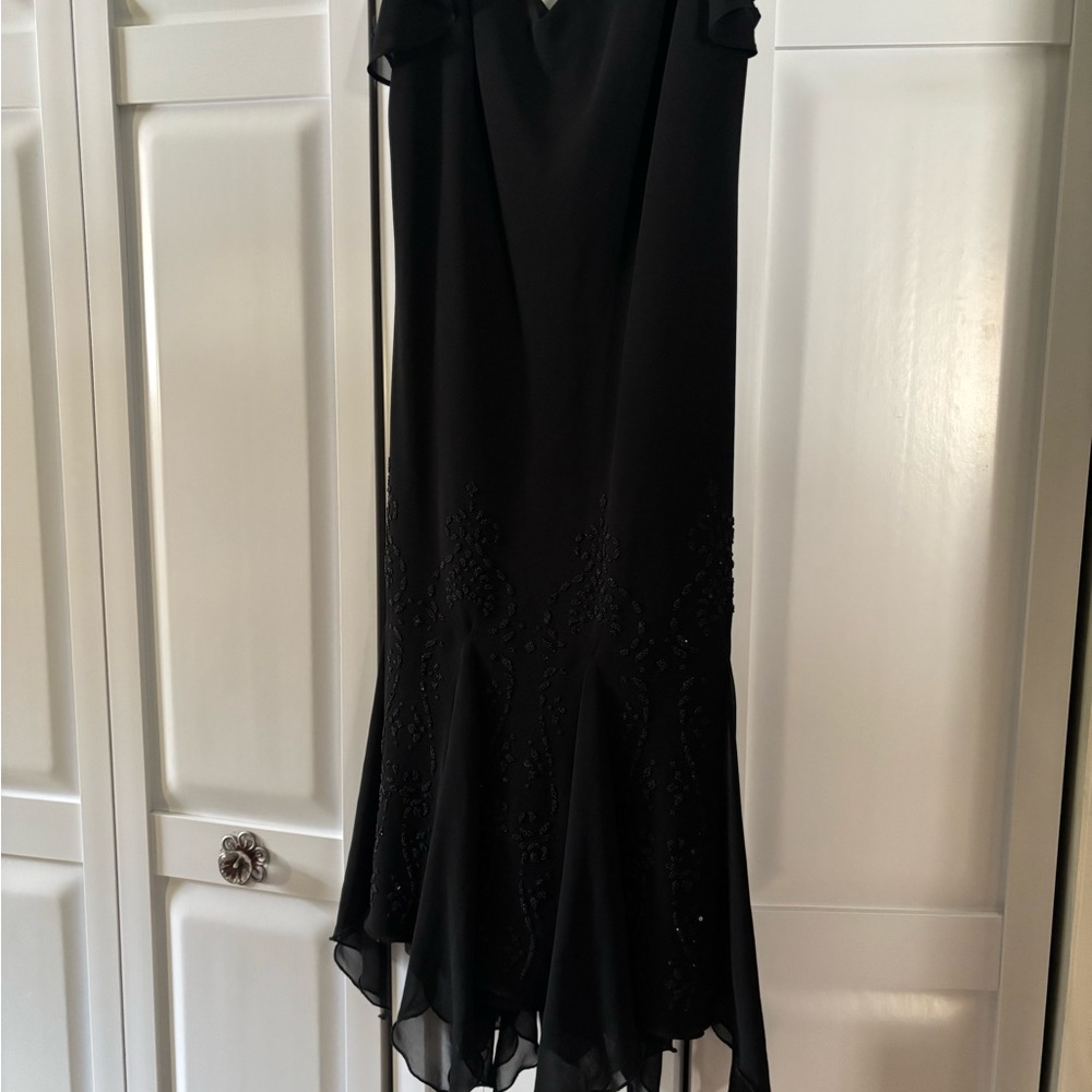 dressbarn Black High Low Women's Skirt